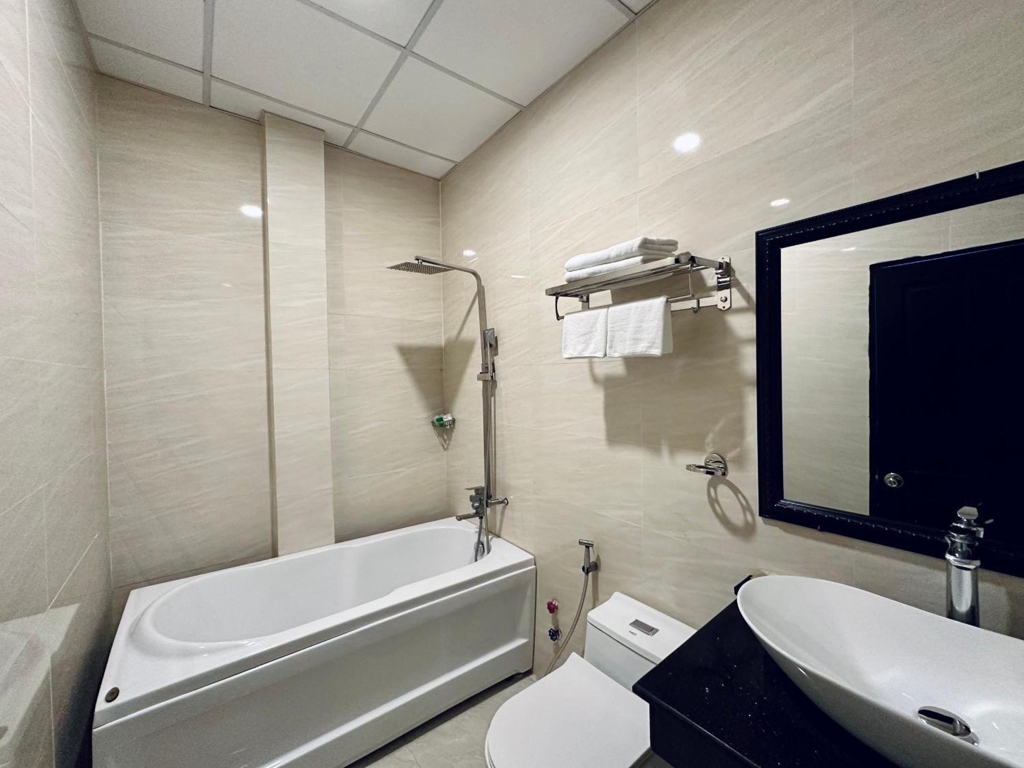 Lion Hotel Кантхо Экстерьер фото